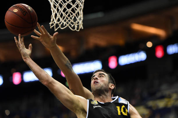 也会为未来 也会为未来