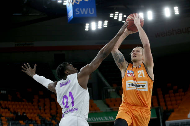 的态度参与 的态度参与